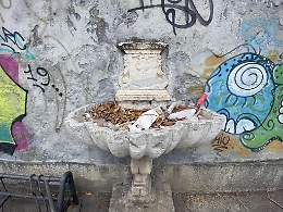 Catania: fregiata la fontanella di Villa Cerami