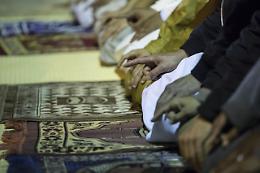 Marocco: 80 arresti per interruzione digiuno durante Ramadan