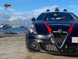 Uno degli uomini del "sexygate" di Pachino e Portopalo trovato impiccato ad un albero: il suicidio non convince