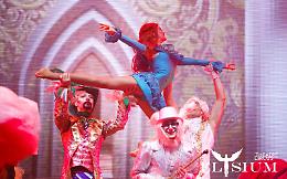 "Alice in Wonderland e le geometrie del sogno" in scena al teatro Al Massimo