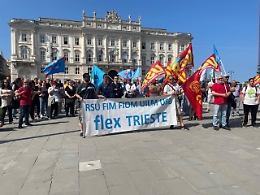 Flex: sindacati, Governo si è attivato, aspettiamo azienda