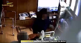 &laquo;Non ti azzardare perch&eacute; ti scanno&raquo;, la casa di riposo lager scoperta nel Palermitano