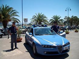 Raid punitivo per sguardo di troppo ad una ragazza: arrestati padre e due figli