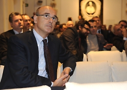Crack Unità: Soru rinviato a giudizio a Roma