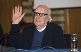 Camilleri: nel giorno del compleanno esce libro-lettera