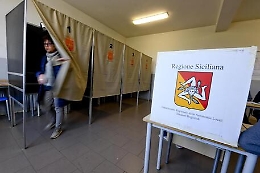 Regionali: alle urne 4,6 milioni di siciliani, ecco come si vota per eleggere i 70 deputati