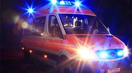 Partinico, moto contro un palo: muore un 17enne, l'amico di 16 anni è in coma