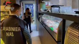 Non segnalano "carne alla listeria": Nas arresta due veterinari