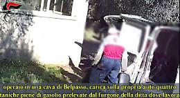 Rubava carburante dalla ditta dove lavorava, arrestato operaio di Paternò