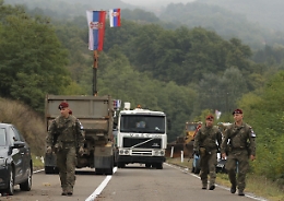 Kosovo: blocchi stradali al nord, chiusi valichi frontiera