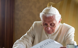 Benedetto XVI, il testamento spirituale: "Chiedo perdono a chi ho fatto torto"