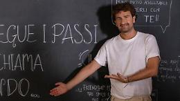 «Tramite amicizia», il trailer ufficiale del nuovo film di Alessandro Siani