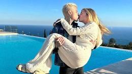 Fedez e Ferragni, la pausa dalla serie Amazon e la foto di San Valentino: le ultime voci su crisi e separazione