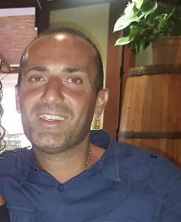 Carlentini, travolto sulla moto da un'auto: muore un 42enne