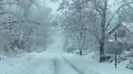 Tempesta di neve nel nordest degli Usa: centinaia di scuole chiuse e voli cancellati