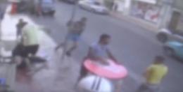 A Gela la guerriglia urbana tra "gruppi contrapposti" con tanto di lancio di bottiglie e uso di bastoni