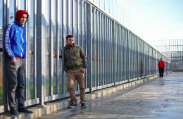 Il Tribunale di Catania mette in crisi la politica sui migranti del Governo ed è polemica: cosa è successo