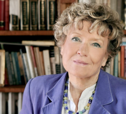 Dacia Maraini, il racconto della guerra vissuta da bambina: &laquo;Mangiavo formiche per sopportare i crampi&raquo;