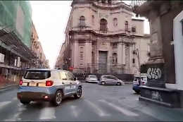 La scorta del sindaco di Palermo (con Lagalla presente) ha sventato il furto di una moto