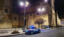 Razziava dentro una ferramenta, arrestato un ladro a Caltagirone
