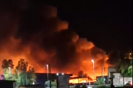 Fiamme nel capannone di un'azienda tra Villabate e Misilmeri: danni alla struttura e alta colonna di fumo