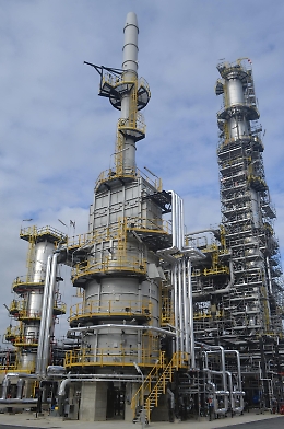 Enilive, a Gela produzione carburante sostenibile per l'aviazione