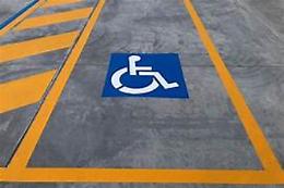 Modifica data di pass disabile intestato ad una parente defunta: denunciato