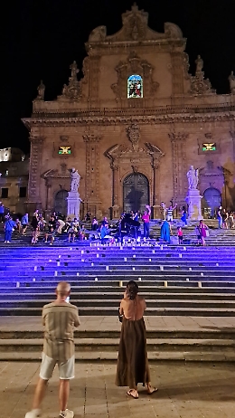 Uniamo presente e passato in un percorso storico