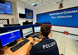Viola per due volte il divieto di avvicinamento alla moglie e alla figlia di 5 mesi: arrestato a Catania