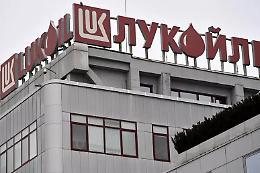 Lukoil avvia trattative esclusive con Gunvor per cedere asset esteri dopo le sanzioni annunciate da Trump
