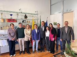 Arpa, fuori il biologo-artista col contratto "milleproroghe". Ora lo sostituisce il figlio del dirigente