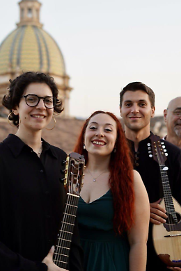 La canzone della Palermo dei Florio: canti e cunti con Vucidda Duci