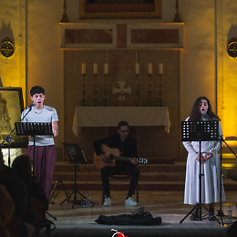 Tra fede, tradizione popolare e musica: i cunti di Santa Lucia tornano a San Martino