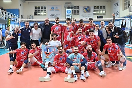 Il Volley Modica si regala un bel Natale vincendo in quattro set in casa del Napoli