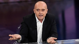 Alfonso Signorini indagato per violenza sessuale ed estorsione