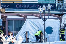 La tragedia di Crans-Montana tra numero di vittime imprecisato e 100 feriti: causa dell'incendio ancora ignota