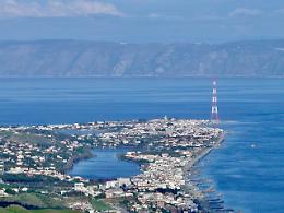 Dal 15 maggio stop ai motori nella laguna di Capo Peloro: ordinanza per tutelare la molluschicoltura
