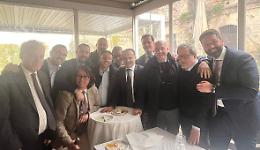 Pace e panelle: i nemici-amici tutti a festeggiare il compleanno di Gianfranco Miccich&egrave; 
