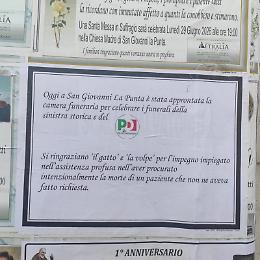 "Funerali" per il Pd in paese: il giallo del manifesto anonimo