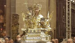 Sant'Agata lascia l'argento e torna d'oro: il sorprendente restauro del busto reliquario, del velo e dei gioielli 