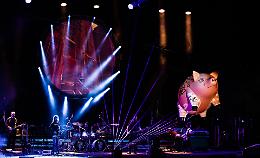 Fondazione Taormina Arte Sicilia, il 5 agosto alle ore 21.00 al Teatro Antico arrivano i Pink Floyd Legend con "The Dark Side of the Moon"