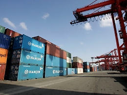 L’export regionale reagisce ai dazi Usa e limita le perdite di benzina e chimica