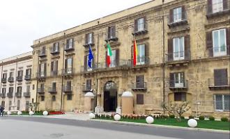 Palazzo d'Orleans, sede del governo regionale, ha bisogno di pi&ugrave; protezione: via a interventi straordinari