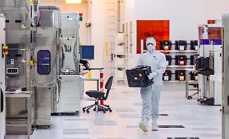 Catania, nuova linea di produzione di microchip nella zona industriale. Progetto da 198 milioni: accordo tra Regione, Comune e Cnr