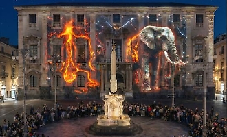 Catania, un Natale tra mito e leggenda sul prospetto di Palazzo degli Elefanti: ecco il videomapping