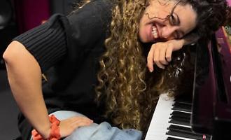 Sanremo, anche la Sicilia al Festival con Delia Buglisi: la gioia incontenibile dell'annuncio&nbsp;VD