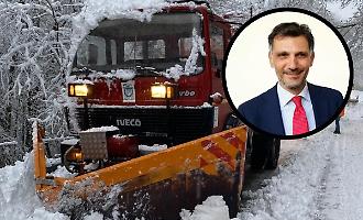 Niente spazzaneve sull'Etna tra disagi e disservizi: la questione ora diventa anche politica