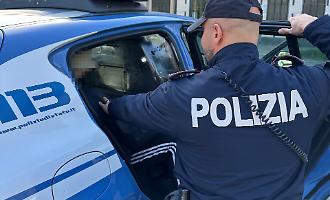 Colto in flagrante a rubare benzina da un tir in sosta: arrestato 43enne pluripregiudicato