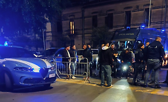 Bollettino di guerra: Piazza Lanza al collasso, 59 agenti feriti e sit-in il 7 maggio