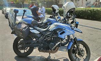Catania, stretta sul casco: oltre cento motociclisti sanzionati in tre giorni